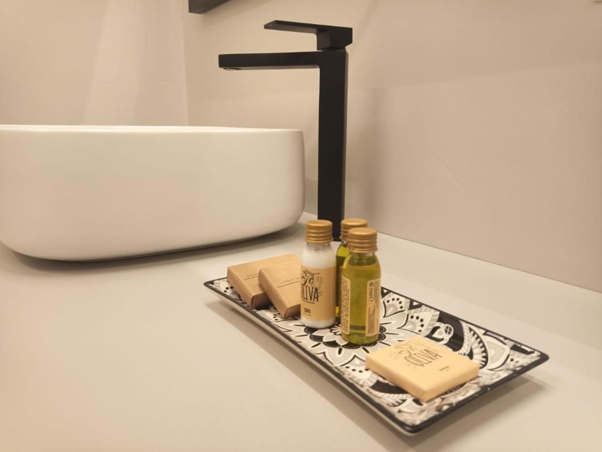 "A Casa Di Giacomo" Luxury Rooms Con Aria Condizionata Bergamo Exteriör bild