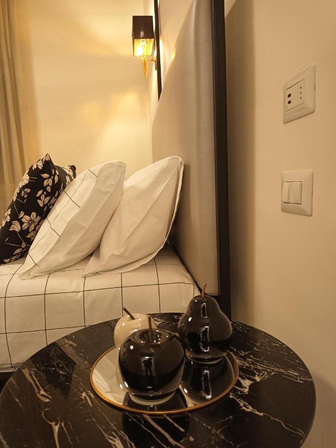 "A Casa Di Giacomo" Luxury Rooms Con Aria Condizionata Bergamo Exteriör bild