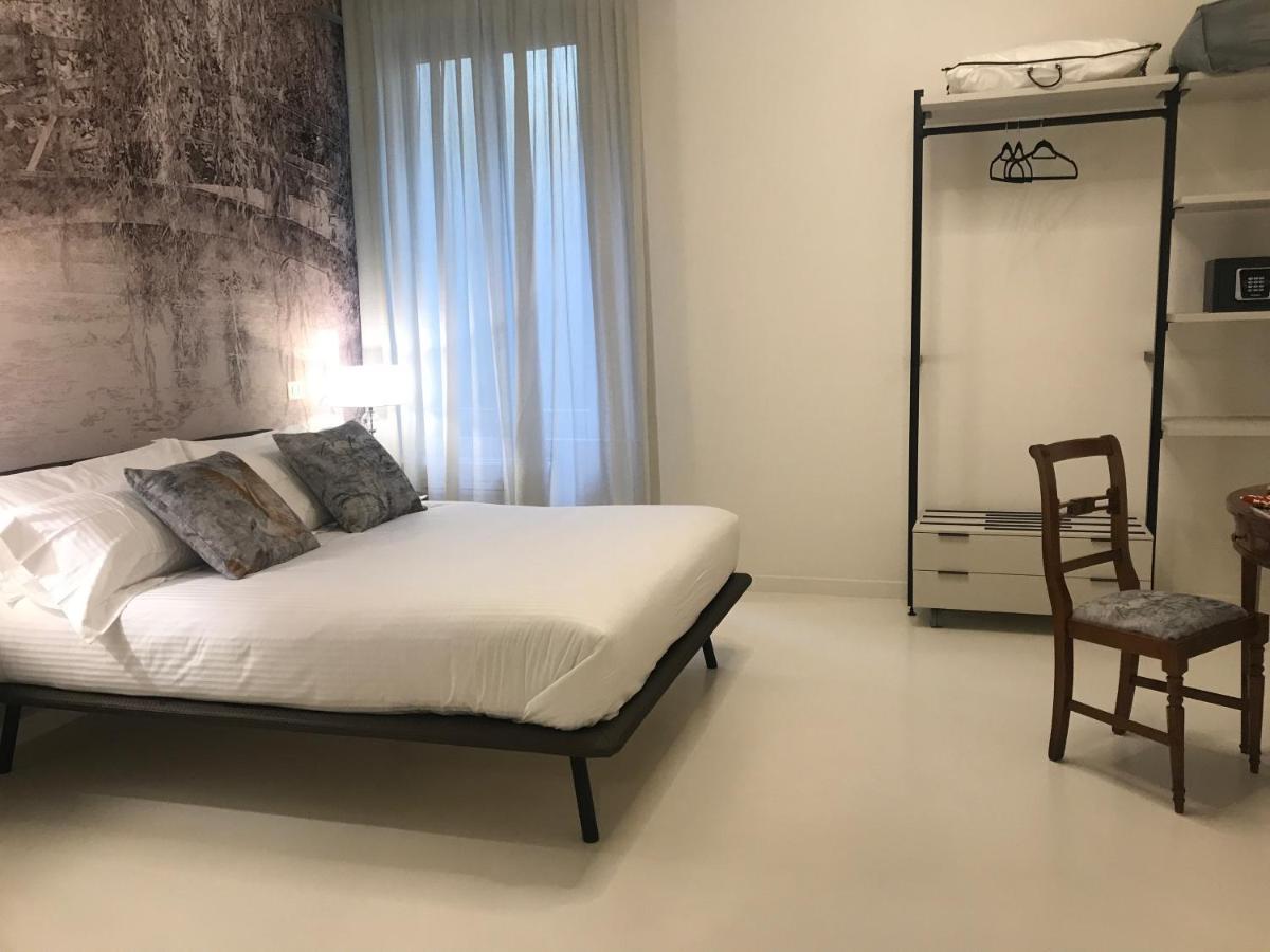 "A Casa Di Giacomo" Luxury Rooms Con Aria Condizionata Bergamo Exteriör bild